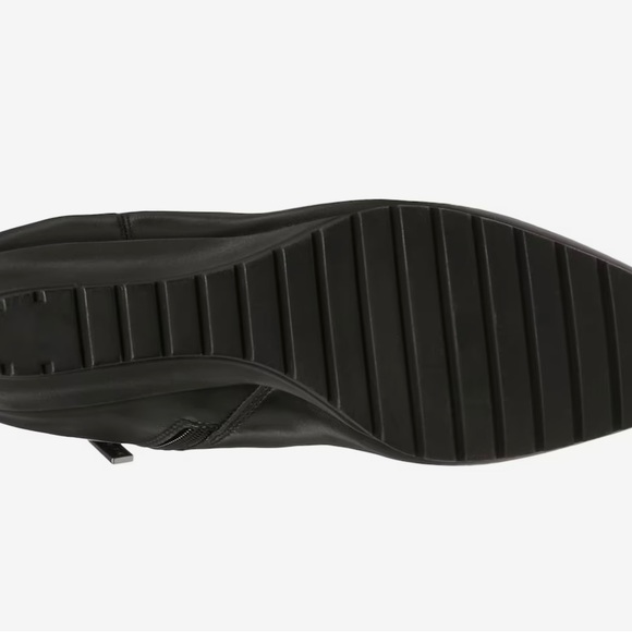 Anne Klein Chelsea Boot - Picture 4 of 4